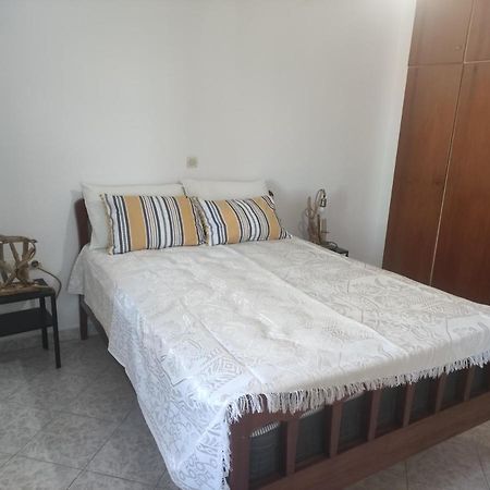 Despoina Seaside Apartment Agios Konstantinos  Bagian luar foto